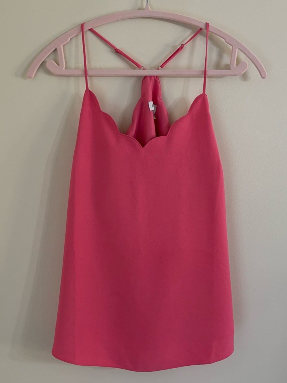 J Crew Bright Pink Scalloped V Neck Crepe Camisole Size 2